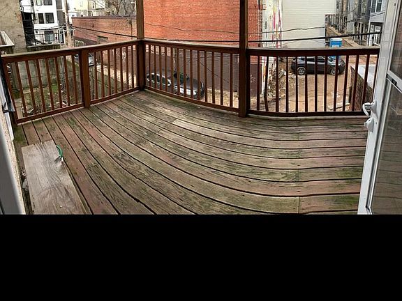 2nd image of 2715 W Girard Ave #3RR