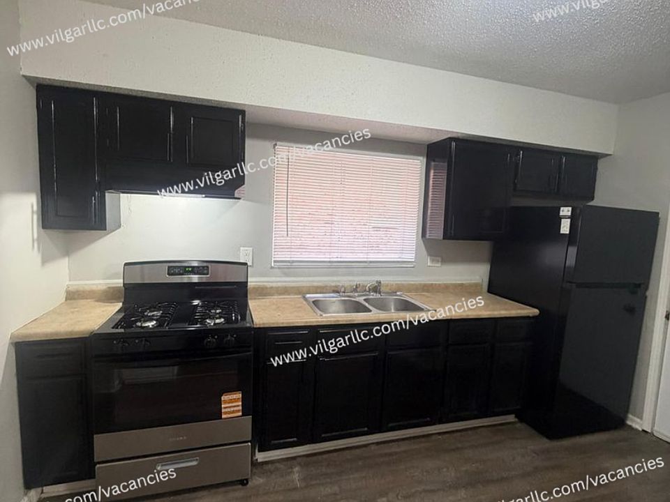 1st image of 5006 Magoun Ave #1F