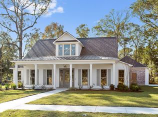 9 Proche Ln, Pride, LA 70770
