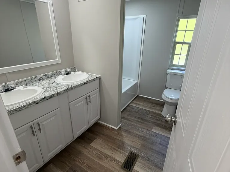 109 Corn Rd — Photo 16