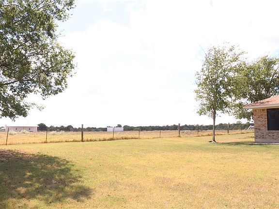 3rd image of 2462 County Road 455