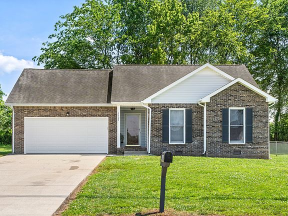 2nd image of 3204 S Senseney Cir