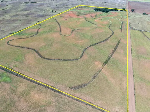 N1820 Rd & Hwy #270/412, Laverne, OK 73851