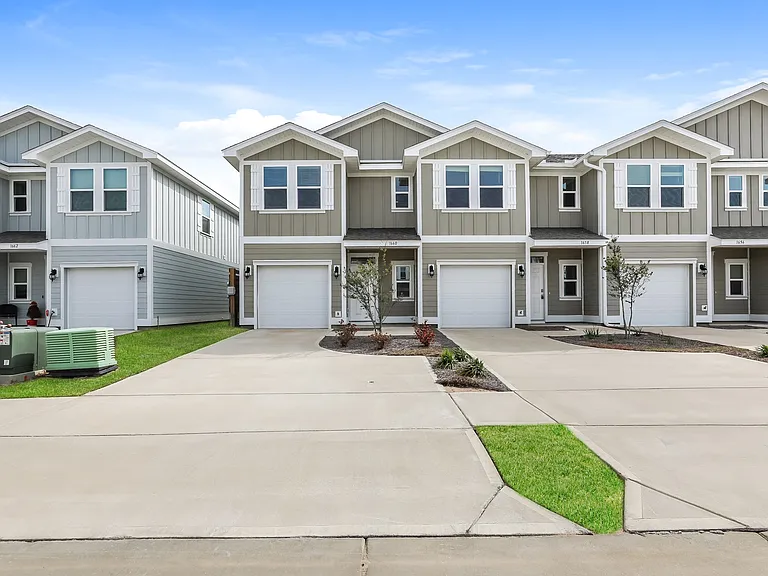 1655 Caleigh Ct — Photo 1