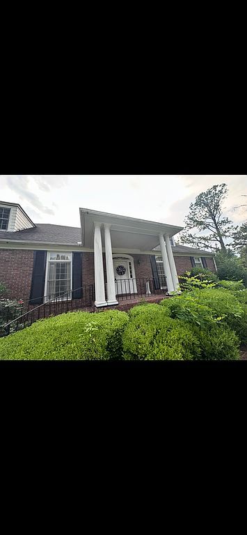 1013 Keith Way - Property Image