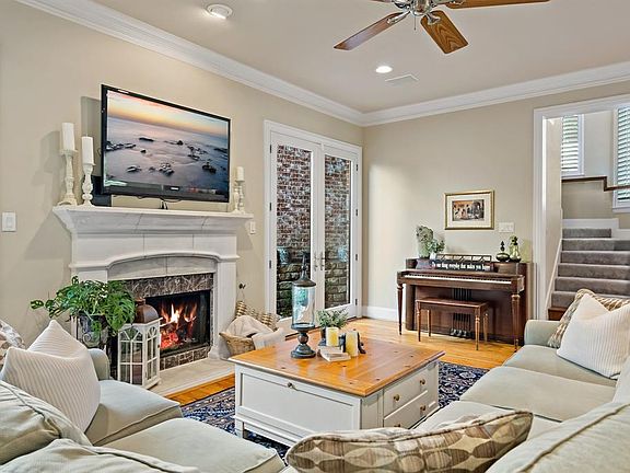 3rd image of 8631 Royalbrook Ct