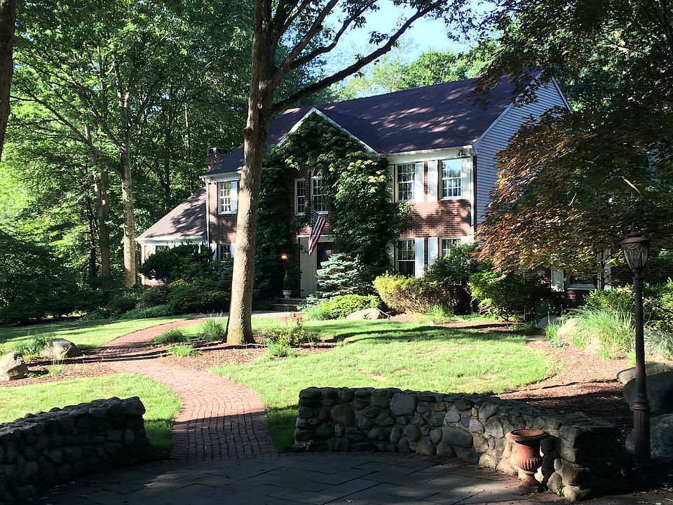 WELCOME HOME!