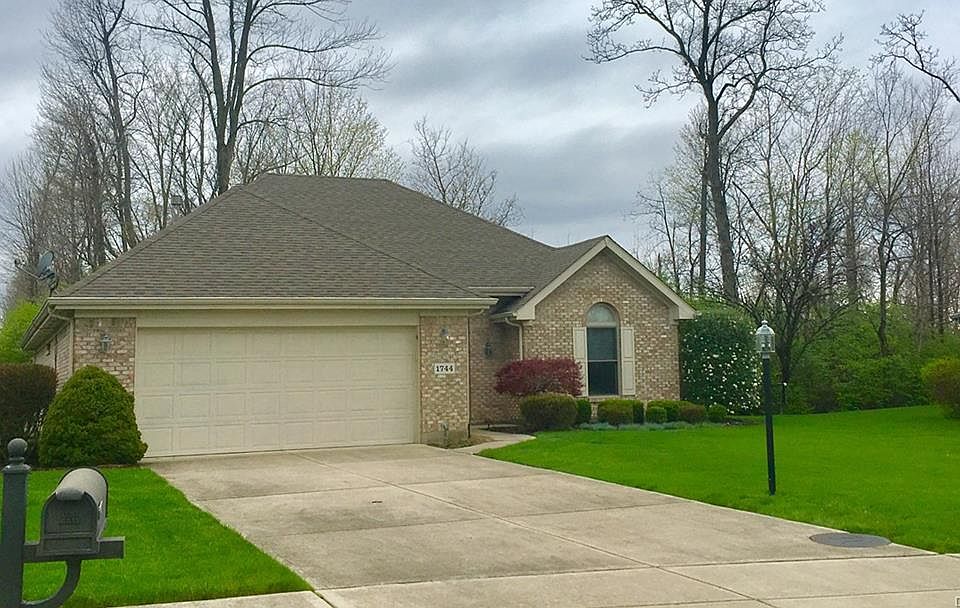 1744  Rockleigh Road Dayton OH 45458