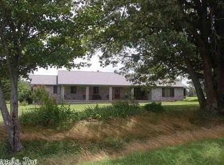 2794 Crossing Rd, Marshall, AR 72650