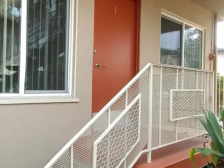 Keswick Court Apartments — Photo 42