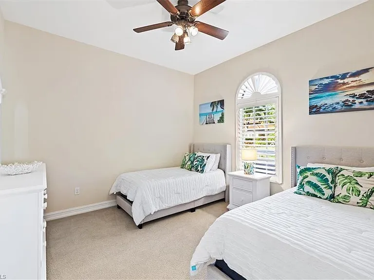 9094 Sahalee Ct — Photo 37