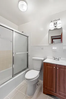 Rented by Compass | media 7