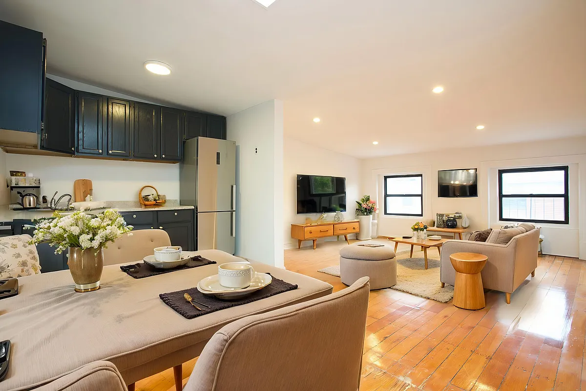 156 Montague Street 5