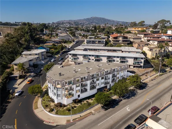 760 W 30th St APT 2, San Pedro, CA 90731