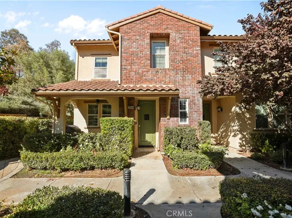 28555 Herrera St, Santa Clarita, CA 91354