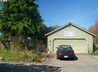 2454 Melrose Loop, Eugene, OR 97402