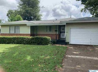3015 Bayless Dr SW, Huntsville, AL 35805