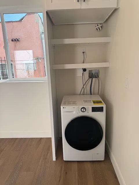 1 bed, 400 sqft, $1,700 — Photo 4