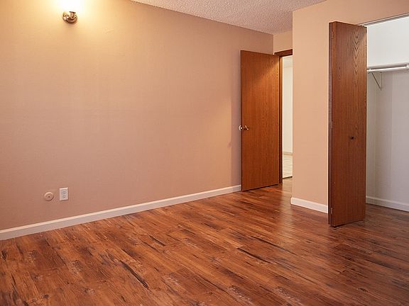 4th image of 308-318 N Larkin Ave #310B8