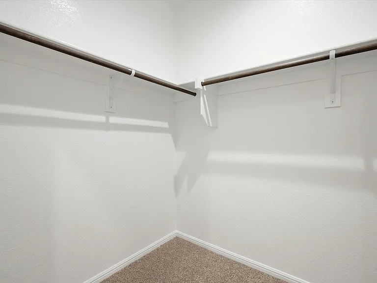 2220 Barnwell Dr — Photo 15