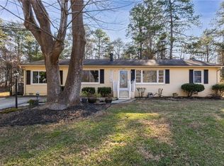 229 Shannon Park Dr, Lexington, NC 27295