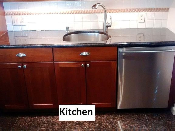 5th image of 305 East 40th St. #2R