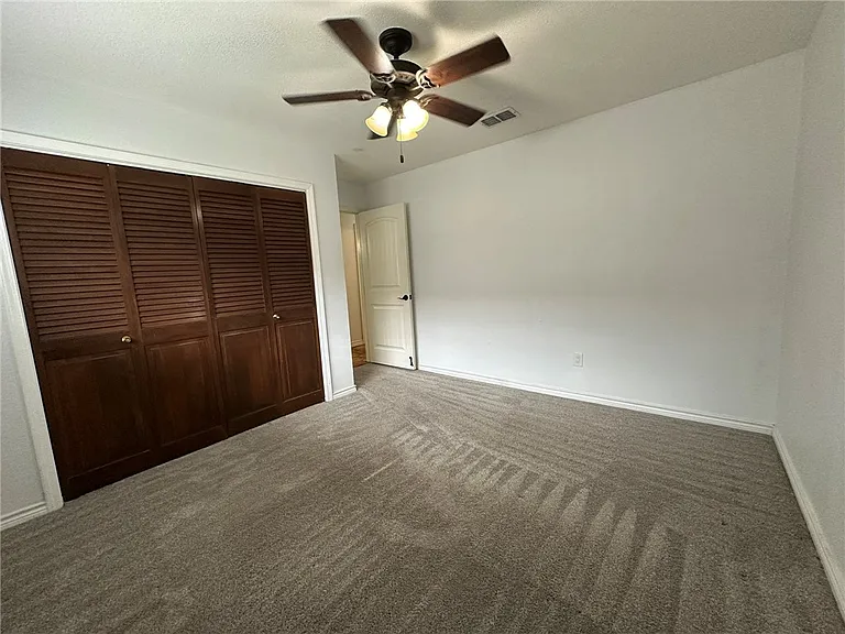 3141 Vicksburg St — Photo 21
