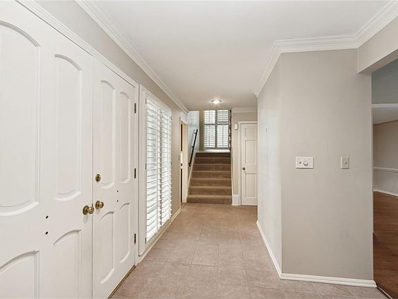 4th image of 7910 Bristol Ct
