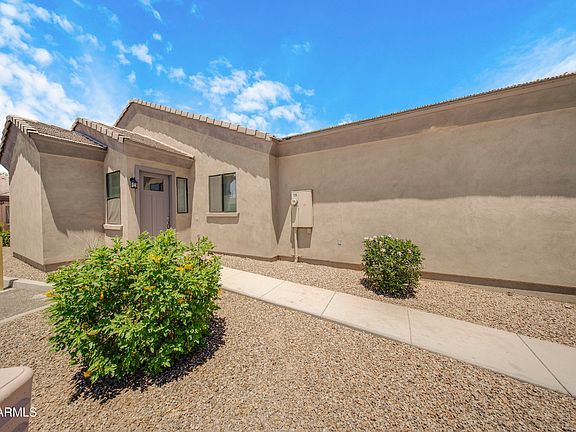 4th image of 846 N Pueblo Drive #136