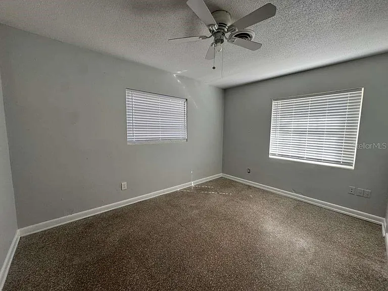 5717 Fernhill Dr — Photo 6