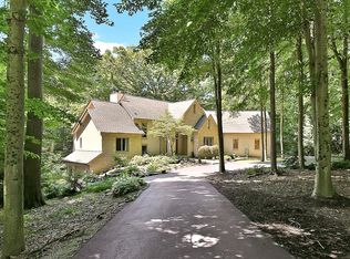 10316 Hoover Woods Rd, Galena, OH 43021