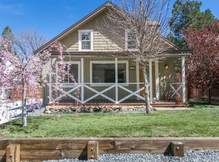 713 Rose Ln, Twin Peaks, CA 92391