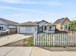 542 Powell St, Hollister, CA 95023