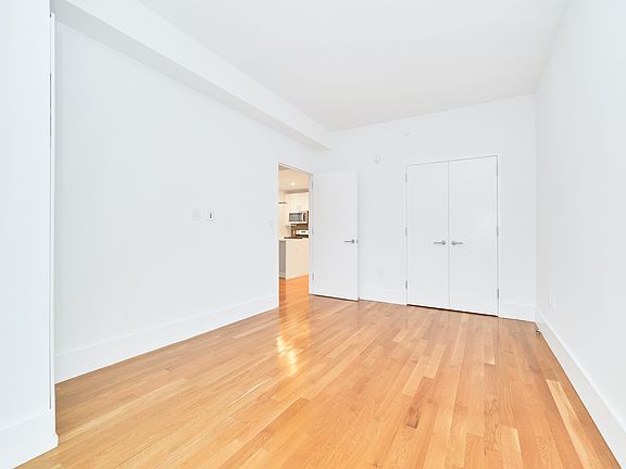 4th image of 531 Myrtle Ave #3A