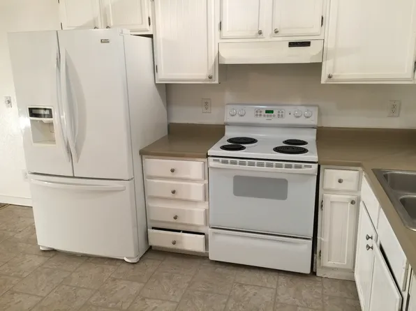 1800 E 74th Ave APT 3, Anchorage, AK 99507