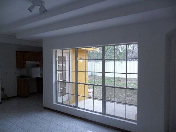 3rd image of 205 Southgate Ave