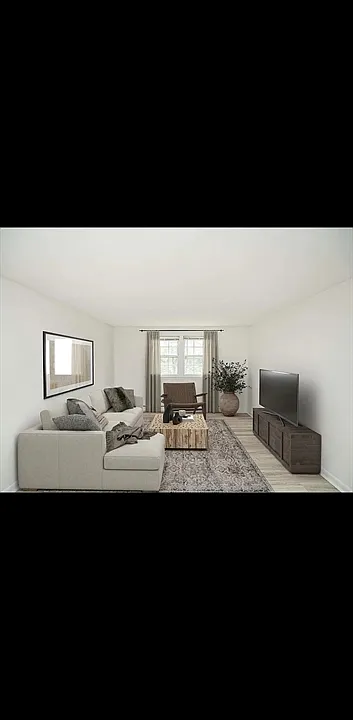 103 S Policy St #10