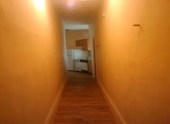 Rented by Adina Realty | media 73