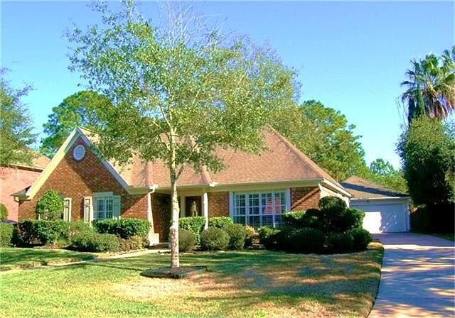 1st image of 15966 Viney Creek Dr