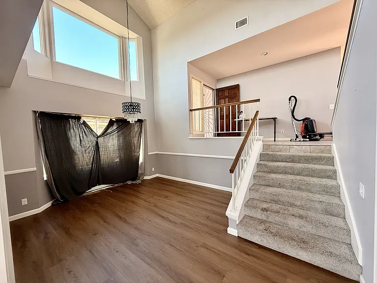1445 Vaquero Gln — Photo 7