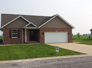 846 W 4th St, Aviston, IL 62216