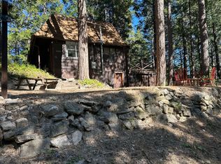 27202 Little Bear Rd, Blue Jay, CA 92317