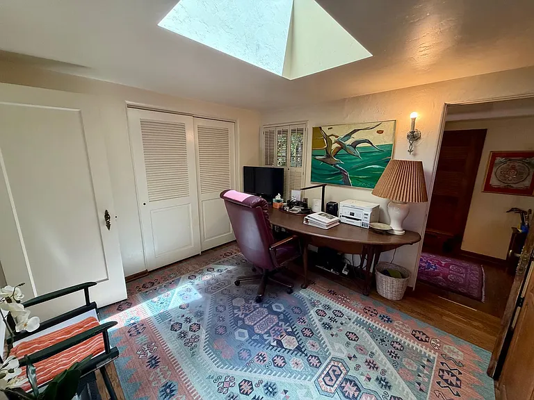 4th House Southwest 10th Camino Real — Photo 33