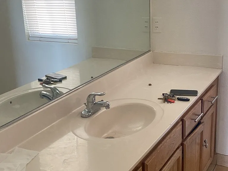 7618 Walpole Ave #102 — Photo 4