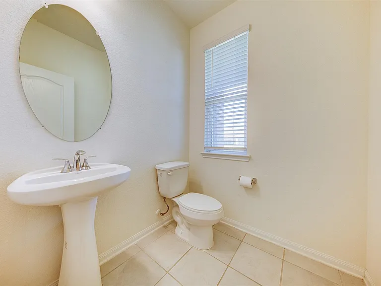 7218 Bakersfield Ct — Photo 29