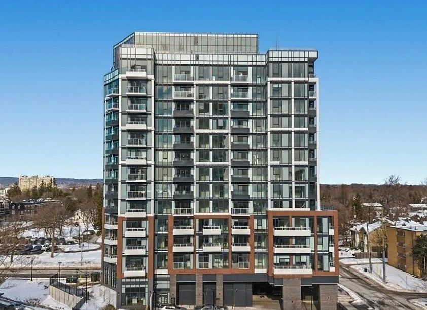 1st image of 2088 James St #203