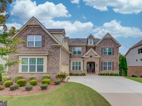 2445 Crimson Downs Dr, Cumming, GA 30040