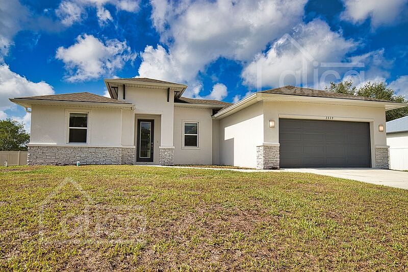 1st image of 3539 Donahue Ave