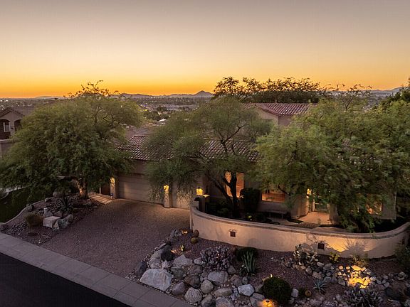 5th image of 1418 E Villa Maria Drive