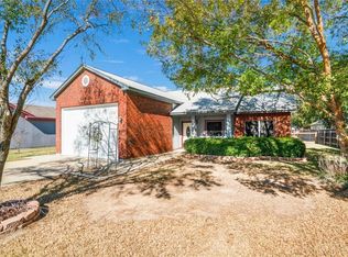 405 Canadian Cv, Hutto, TX 78634